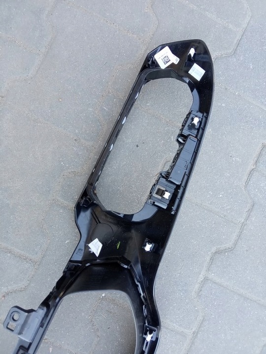 фото №10, Ford fiesta mk8 2017-23r. - рамка dekor консоли