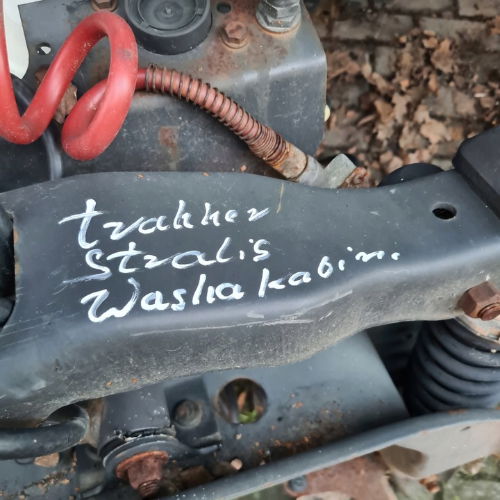 фото №5, Підвішування кабіни балка зад iveco trakker stralis