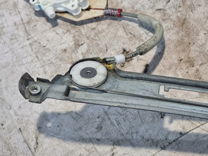 фото №11, Подъемник стекла правый перед оригинальный номер 05074798aa dodge caliber 07r