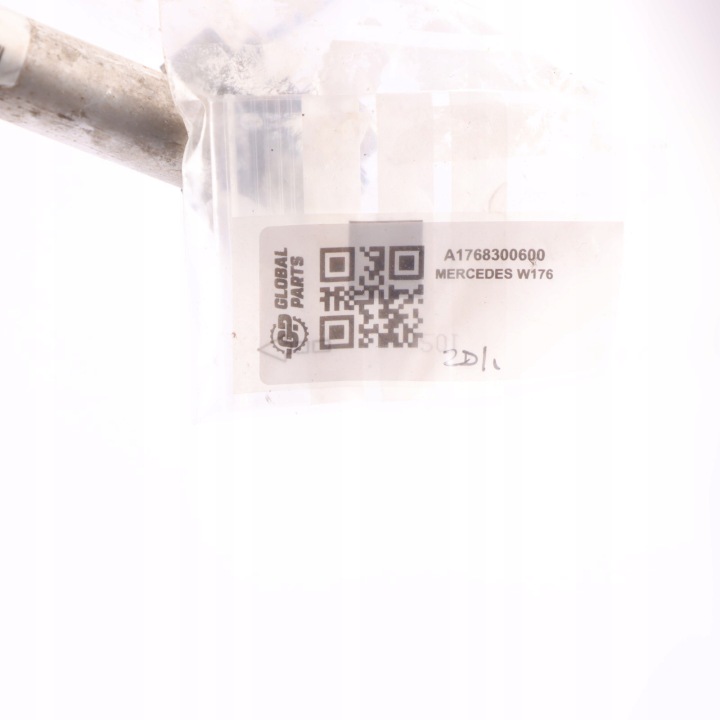 фото №12, Mercedes w176 c117 cla 45 amg бензин m133 трубка шланг кондиционера (трубка кондиционера, патрубок автокондиционера)