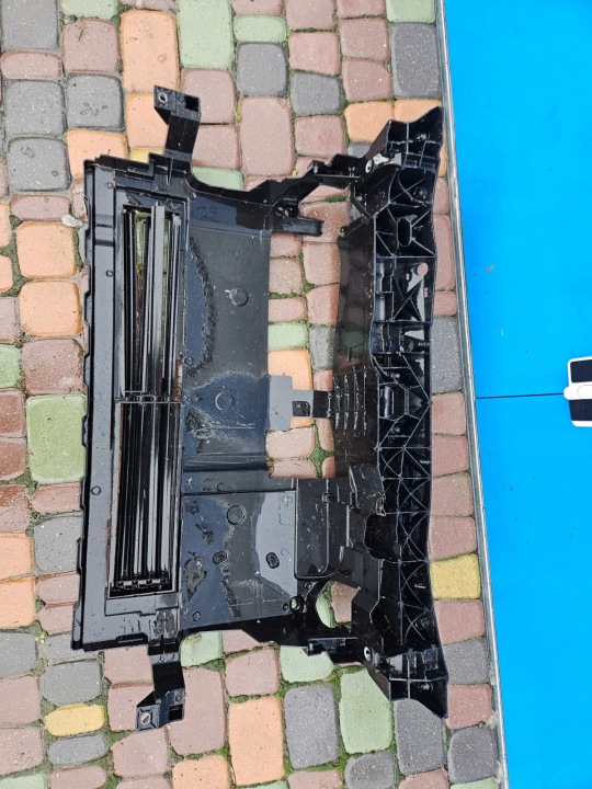 фото №6, Renault scenic iv 4 adblue передняя панель усилитель лобовое