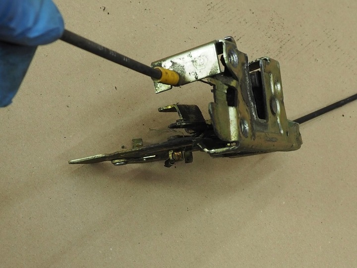 фото №11, Master ii замок дверь правые зад 352464 верхний