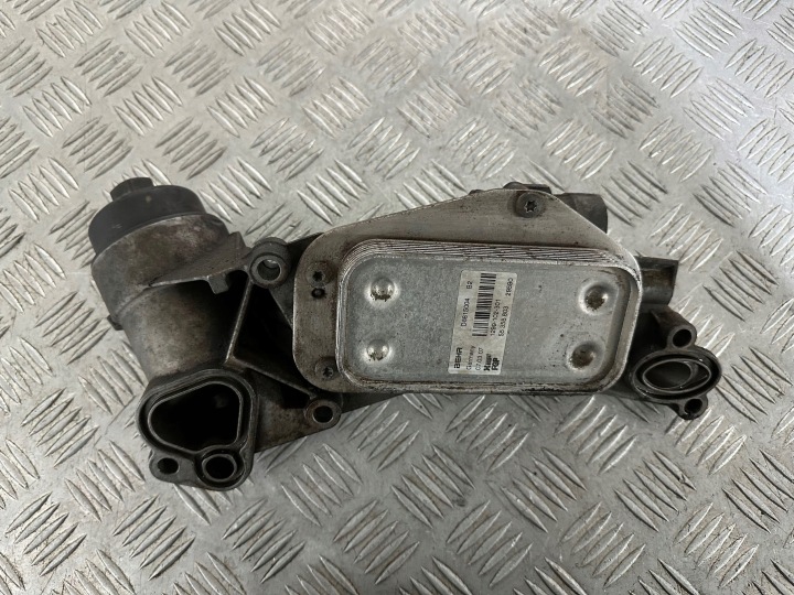 фото №10, Opel signum 1.8 z18xer основание радиатор масла 12992593 5535603