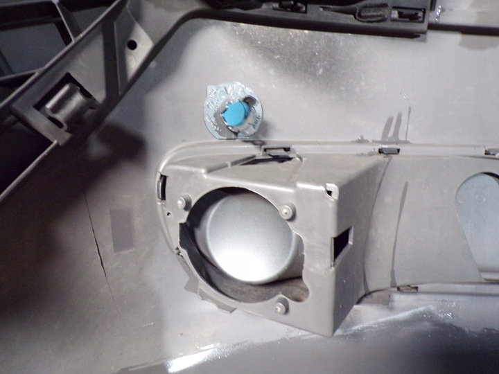 фото №13, Vw transporter t5 multivan caravelle бампер переднее перед комплектный серый