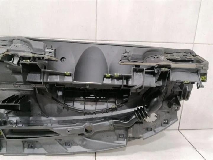 фото №9, Porsche 911 997 шкіряний торпедо роздавальна 99755210207 кермо права pra