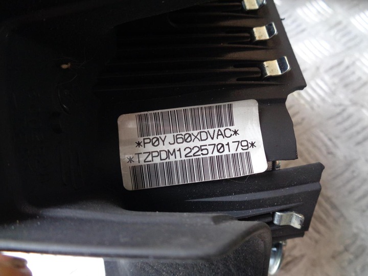 фото №16, Панель раздаточная подушка безопасности pas chrysler pacifica 03-