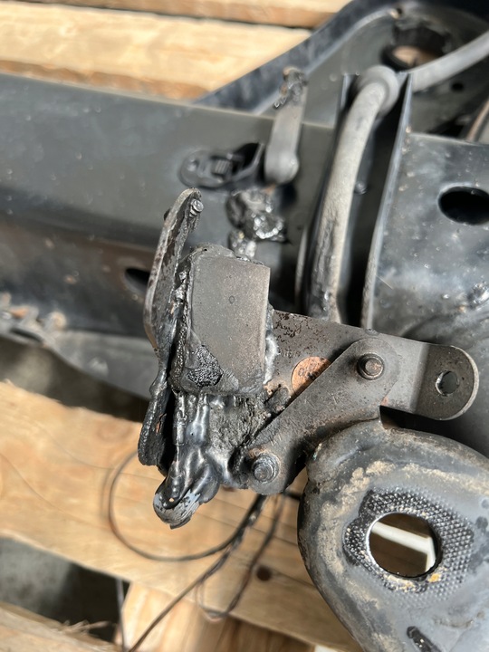 фото №8, Подвешивание балка подвешивание задняя ось подрамник зад vw volkswagen golf viii hb