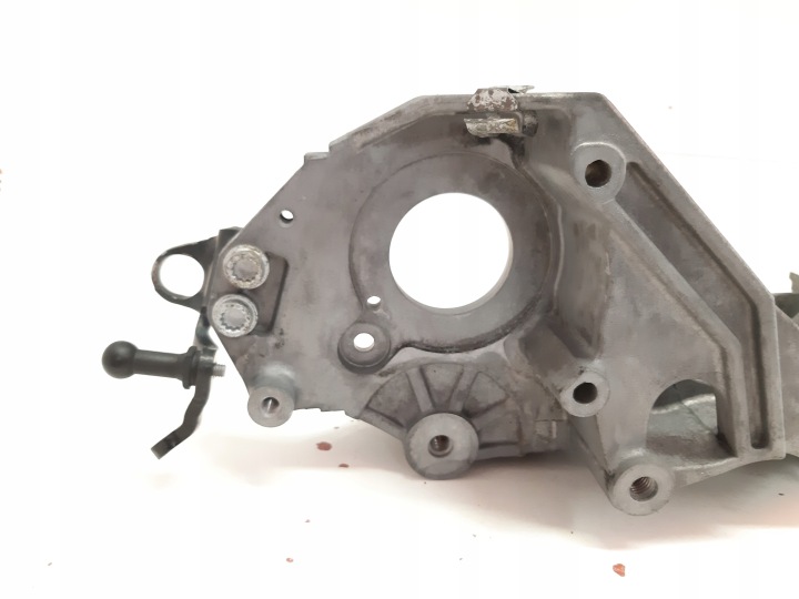 фото №5, Кронштейн генератора vw audi 2.0 tdi 03l903143d cba