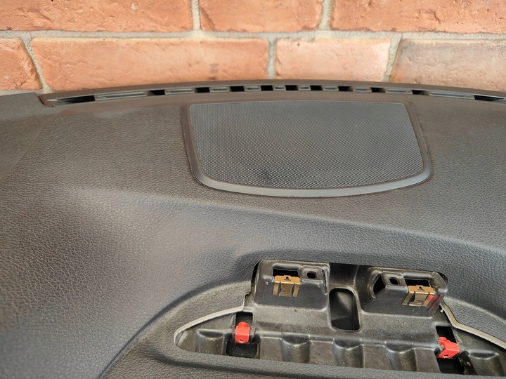 фото №7, Bmw f30 f31 f32 f34 f36 f80 f82 панель роздавальна консоль чорна + подушка безпеки