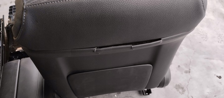 фото №9, Сидіння диван обшивки тунель комплект mercedes c клас w206 sedan