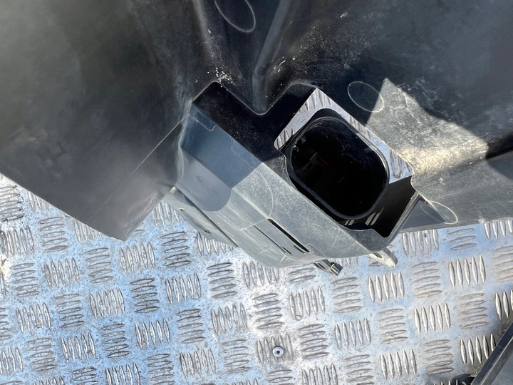 фото №9, Вентилятор радіатор корпус c клас w204 a2045000393