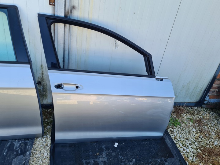 фото №1, Двері volkswagen golf vii sportsvan праві перед