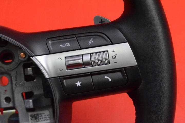 фото №16, Руль кожаный многофункциональная 56130-be000 hyundai kona 2 ii sx2 23-25