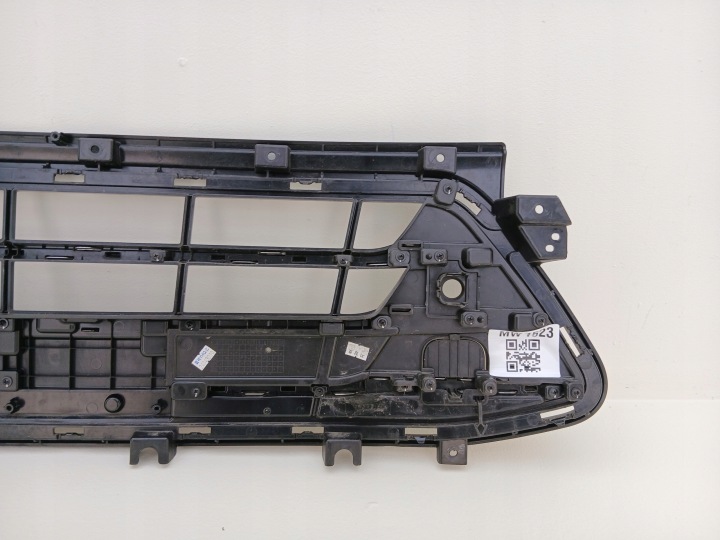 фото №12, Ssangyong kgm korando iv 4 19- решётка средняя бампера перед k78776-37000