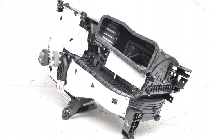 фото №6, Hyundai tucson iii рестайлинг 1.6 gdi отопитель uk 97111-d7900 97200-d7520