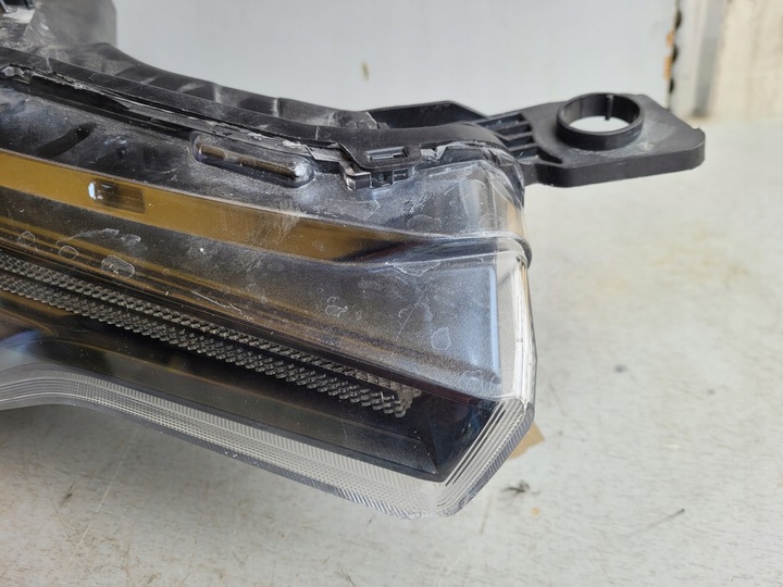 фото №6, Maserati levante лампа правая перед передняя bi-xenon 90080616 usa 670034639