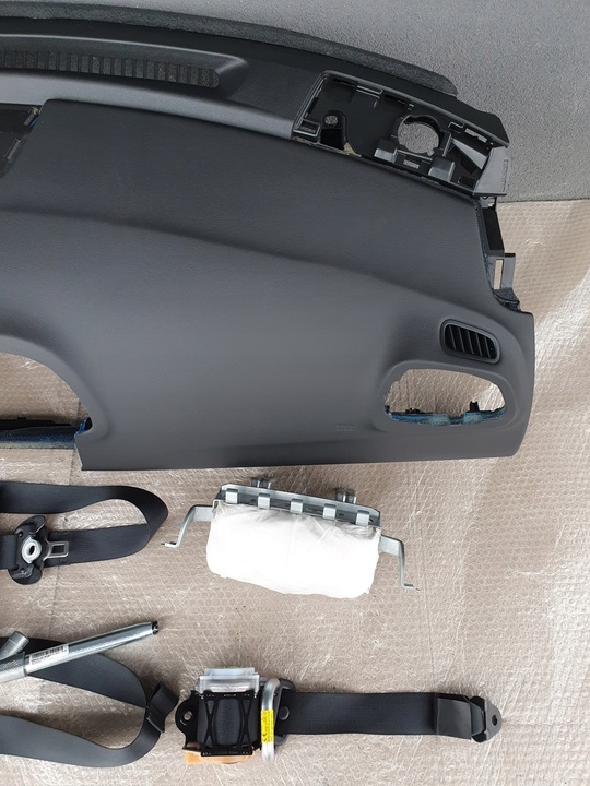 фото №4, Renault kadjar панель консоль подушка безпеки ремені