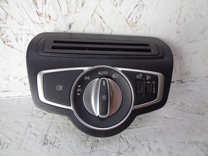 фото №1, Mercedes c w205 выключатель переключатель света