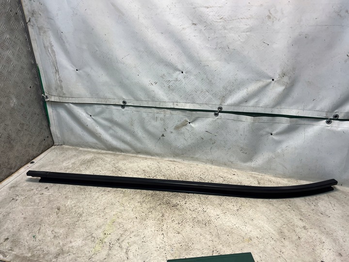 фото №1, Mercedes sprinter w907 w910 направляюча двері