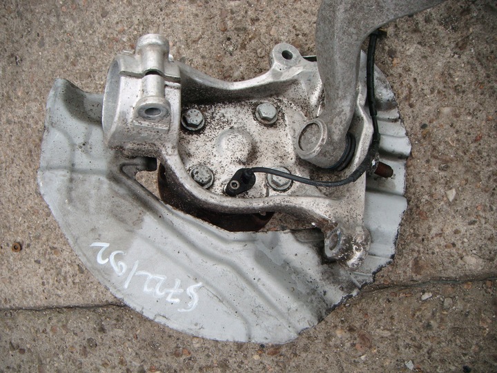 фото №16, Bmw e65 e66 поворотный кулак ступица правые перед 6753462