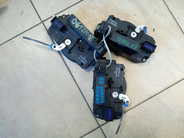 фото №1, Замок двері trafic vivaro primastar '01- вибір оригінал.