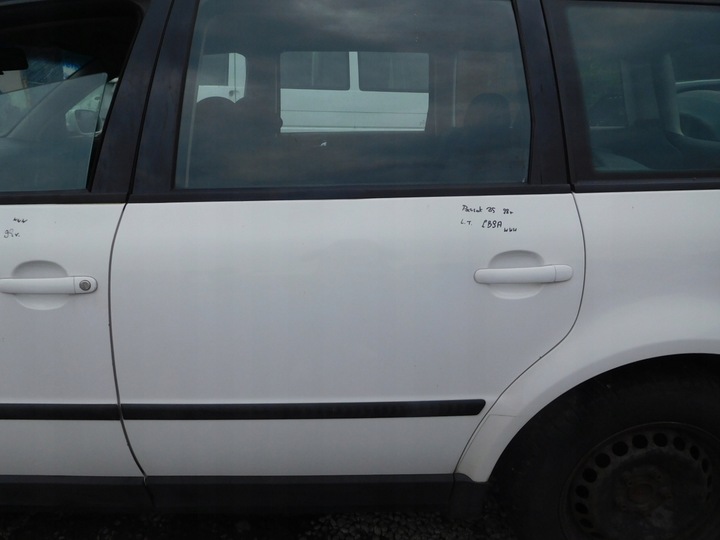 фото №1, Дверь левый зад passat b5 98r lb9a универсал