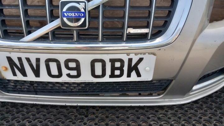 фото №7, Volvo v70 iii s80 ii r-дизайн бампер перед 473-46 галоген