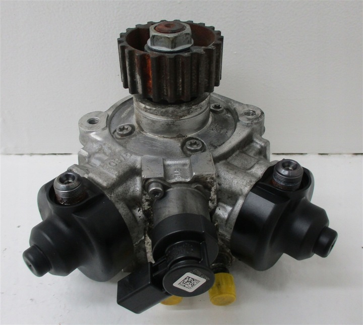 фото №6, Насос впрыскивающий audi a8 q7 4.2 tdi cud 057130755ae