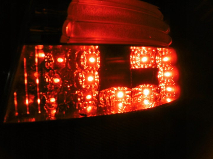 фото №14, Лампы задние диодные smoke led do bmw seria 3 e46 touring 99-05