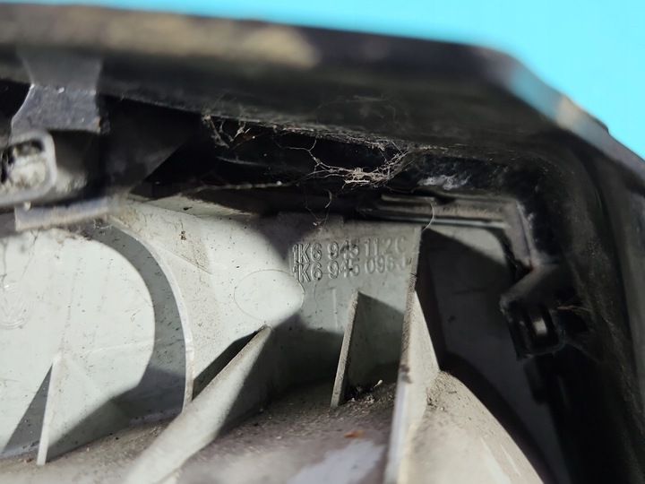 фото №7, Лампа зад задня права vw golf v 03-09 hb