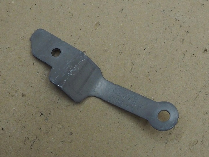 фото №1, A6 c8 кріплення klaksona 4k6951230