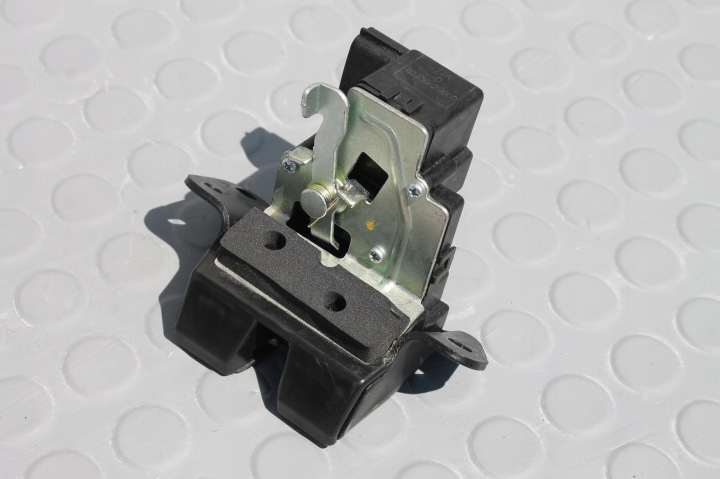 фото №5, Замок кришки багажника зад 81230-2s000 hyundai ix35