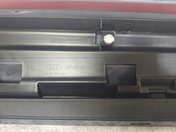 фото №9, Audi q3 8u планка боковая дверь 8u0853959d