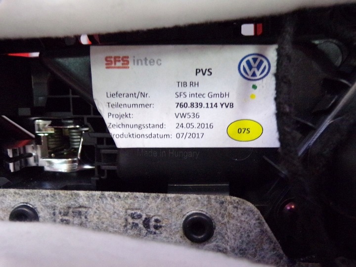 фото №9, 760867212j обивка боковина дверь правые зад vw touareg iii 2018+