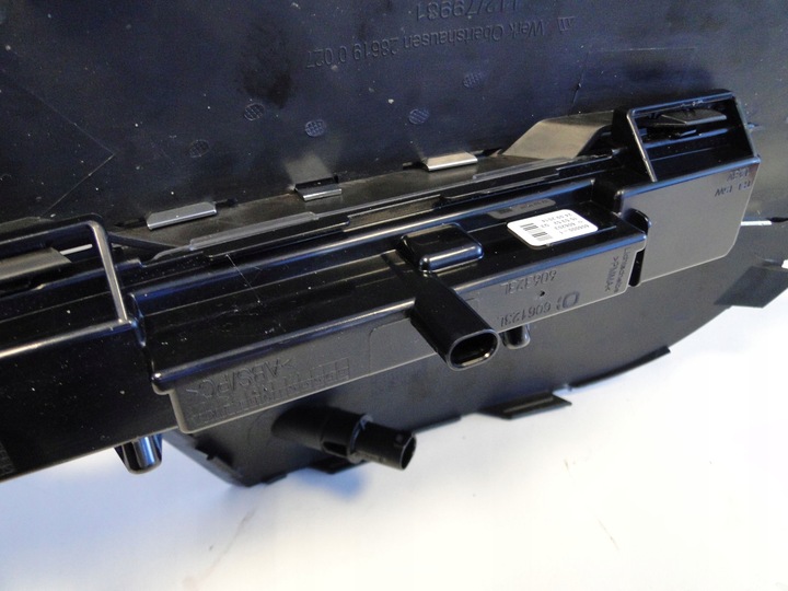 фото №9, Mercedes b w242 242 решётка левая хром led датчик