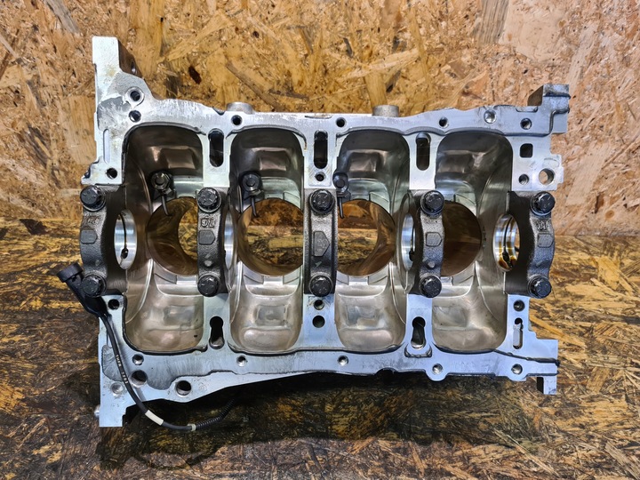 фото №12, Блок двигуна stinger 2.0t g4kl