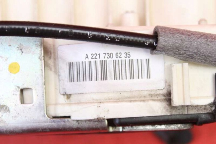 фото №8, Замок дверь правые зад задний a2217306235 mercedes s-klasa w221 05-09