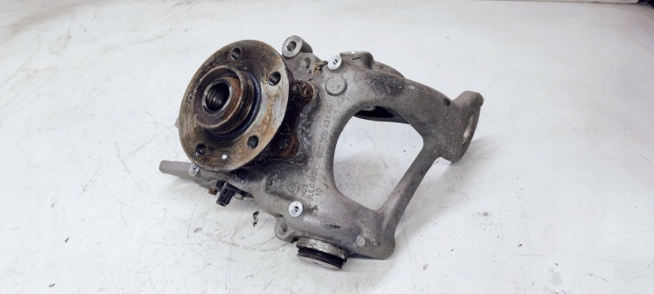 фото №6, Поворотный кулак правое зад audi a4 a6 c7 a7 8k0505436aa