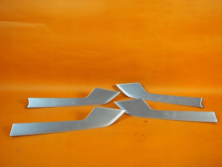 фото №12, Audi a4 8w планки декоративные алюминий комплект 8w1853190 / 8w1853189