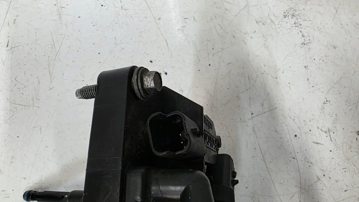 фото №6, Кріплення фільтра пального mazda 5 ii cw 2011-2014 1.6 citd ford