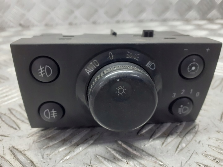 фото №1, Переключатель света opel vectra c 1.8 16v 13230802