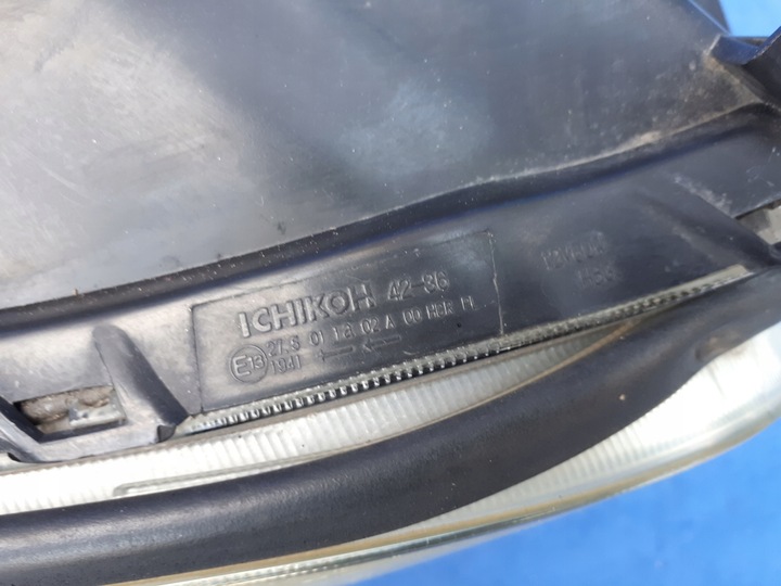 фото №11, Toyota rav4 rav-4 2006-2008 06-08 фара лампа правая тёмное