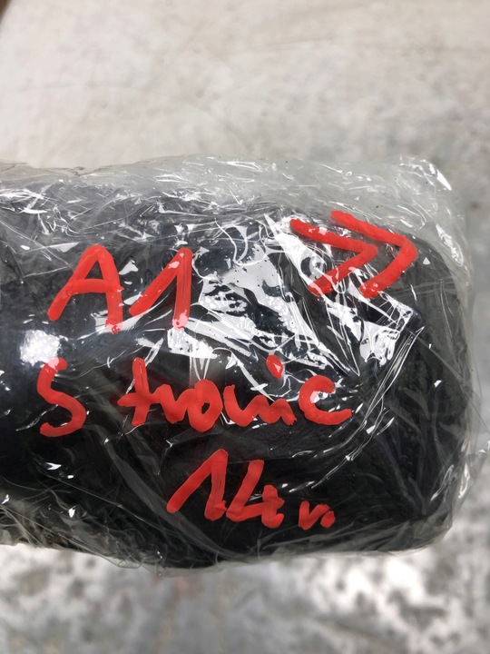 фото №9, Чехол ручка коробки передач s-tronic audi a1