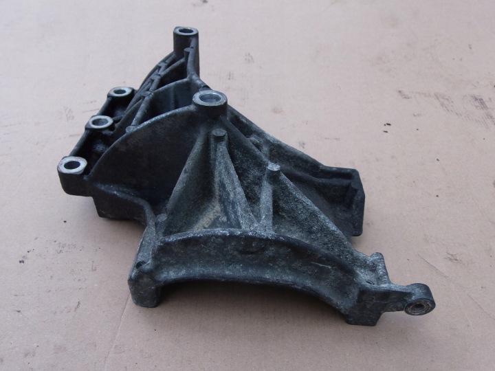 фото №4, Крепление кронштейн компрессора кондиционера alfa romeo 147 eur 2.0 benz