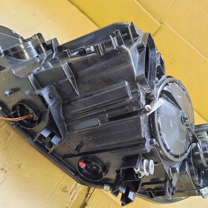 фото №12, Bmw f32 f33 права фара передня bixenon 7387544