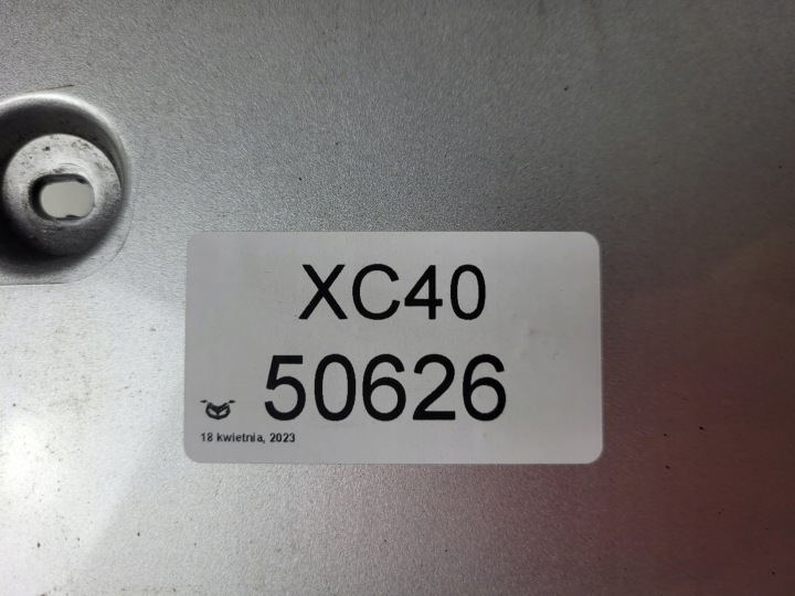 фото №12, Volvo xc40 2020r молдинг накладка бампера