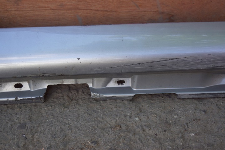 фото №9, Поріг планка порогова права volvo c30 r-design