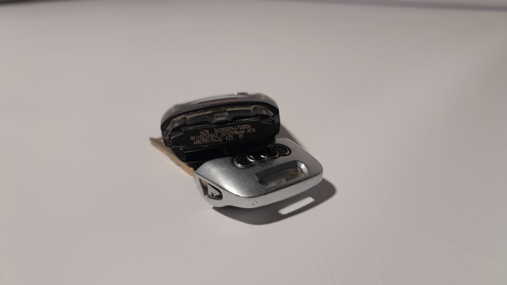 фото №6, Audi a4 b9 ключ pilot 4m0959754cg
