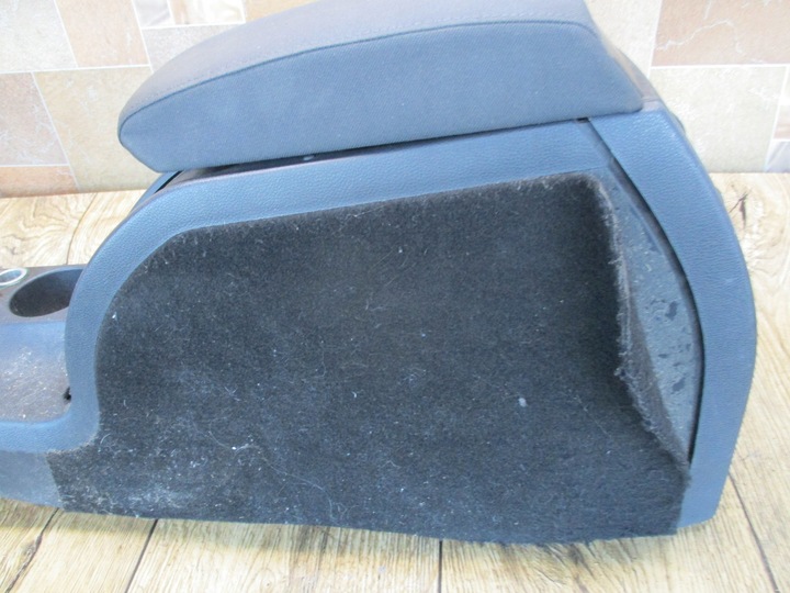 фото №5, Skoda octavia ii 2 тунель середній підлокітник європа чорний