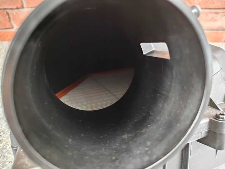 фото №5, Корпус фільтра повітря bmw g30 g32 g11 g01 g02 g05 b46 b47 b48 8620473